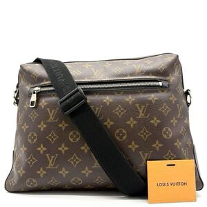 美品　高級　LOUIS VUITTON　ルイヴィトン　モノグラム　マカサー　トーレス　ショルダーバッグ　A4収納　ブラウン　レザー　メンズ